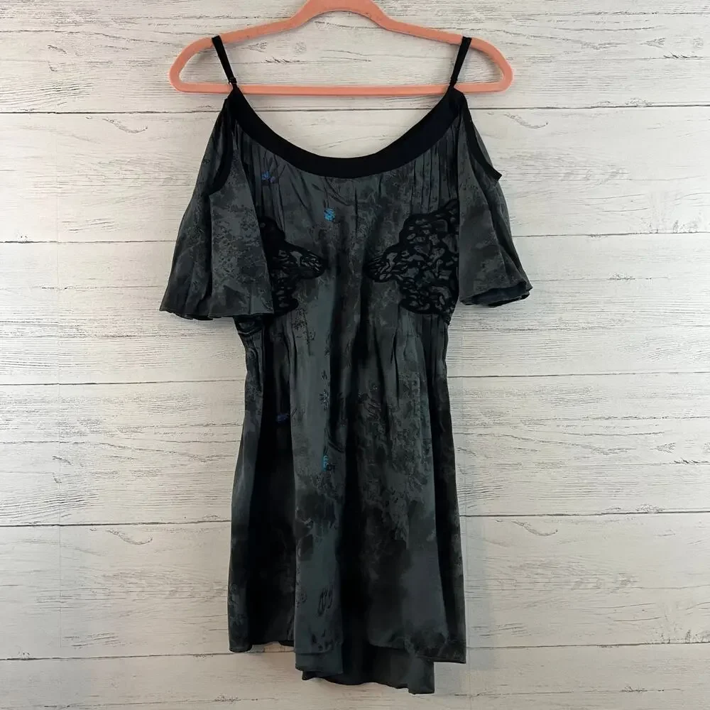 Free People Gray Floral Print Fit and Flare Cold Shoulder Dress Size 4